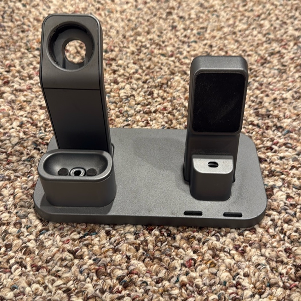 3 in 1 Charging Station (grey)
